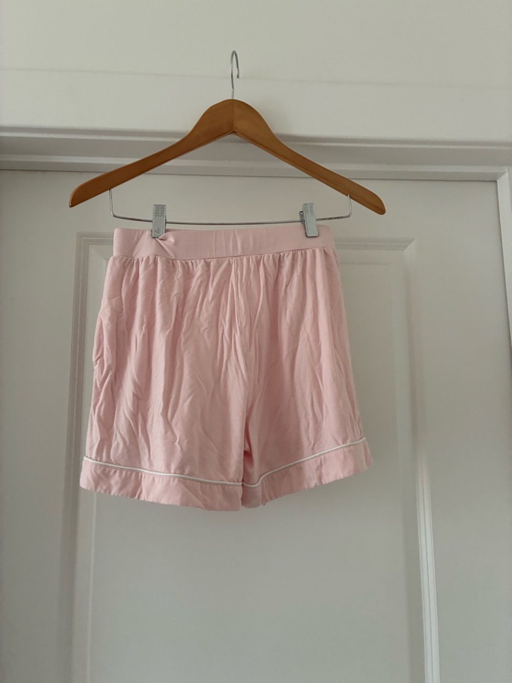 Cozy Earth Women's Bamboo Stretch-Knit Short Sleeve Pajama Set in Blossom - Picture 10 of 10